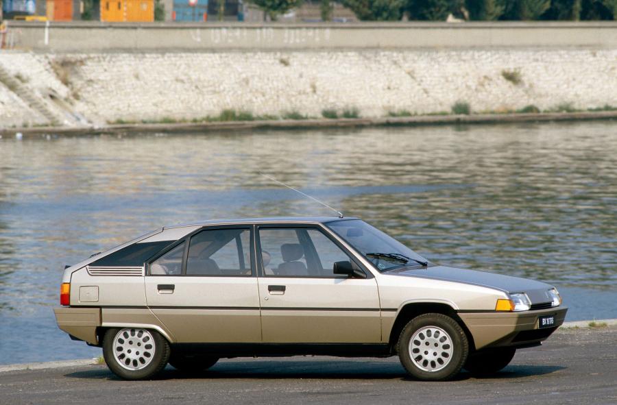  Citroen BX 16 TRS 1982 года  (фото 6 из 28)